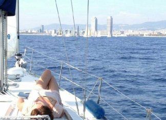 Paseos en barco desde el puerto de Barcelona Paseos en barco desde el puerto de Barcelona