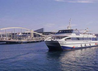 Las Golondrinas Barcelona, 125 años en el puerto de Barcelona