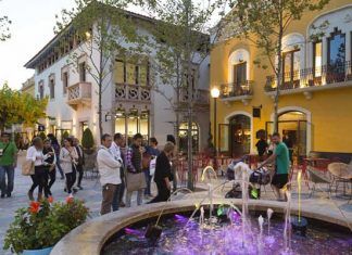 La Roca Village, outlet de marcas premium de moda muy cerca de Barcelona