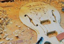 Luthiers que imparten cursos de construcción de guitarras en Barcelona Luthiers que imparten cursos de construcción de guitarras en Barcelona