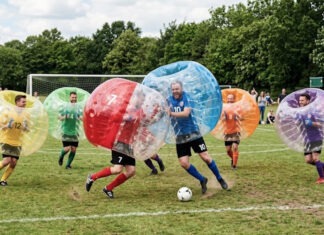 Bubble football en Barcelona: dónde jugar al fútbol burbuja y cómo funciona Bubble Football en Barcelona